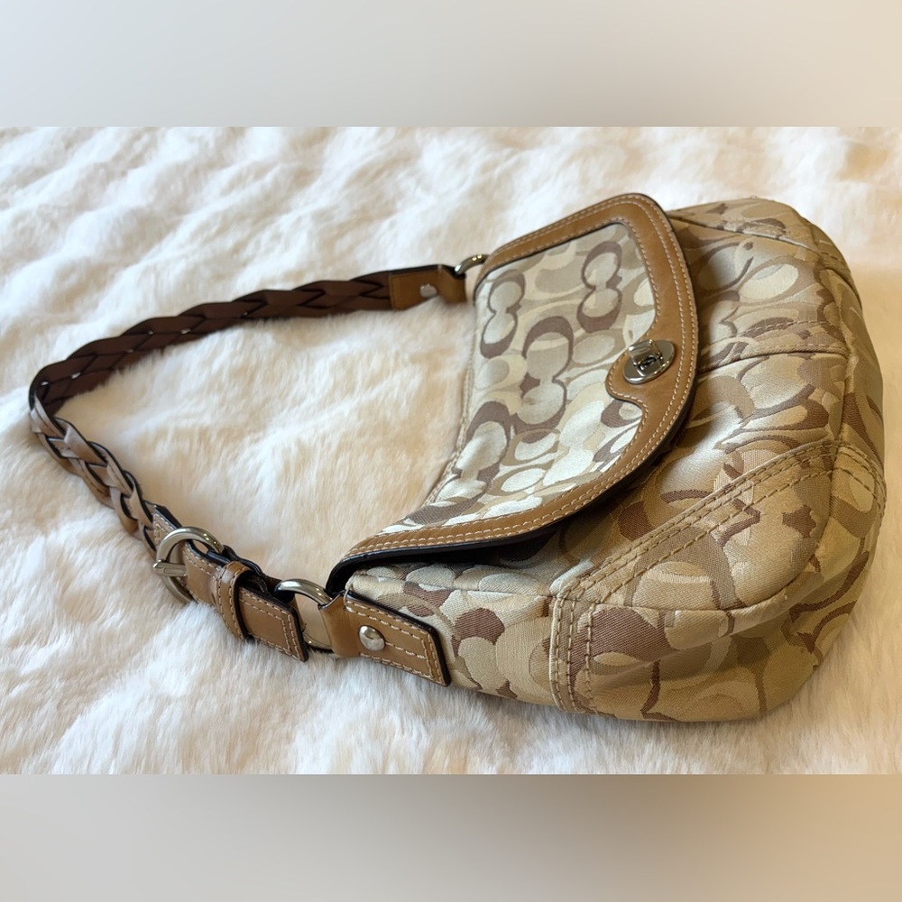 Coach bag - Picture 10 of 16